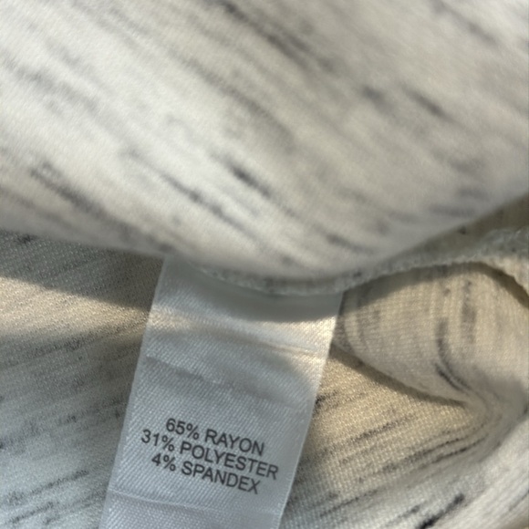 J. Jill Gray Long Sleeve Top Size Small - Picture 6 of 7